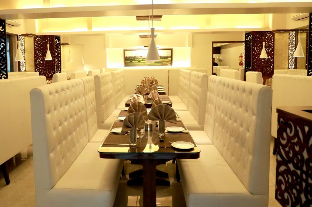 Hotel Lords, Fort Mumbai Bagian luar foto