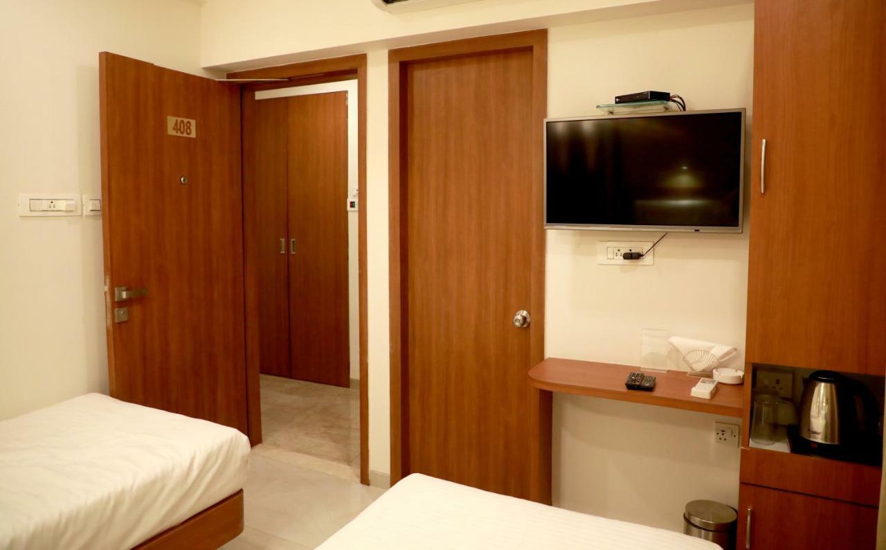 Hotel Lords, Fort Mumbai Bagian luar foto