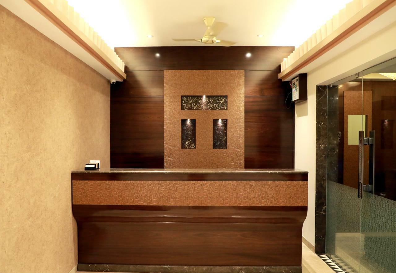 Hotel Lords, Fort Mumbai Bagian luar foto